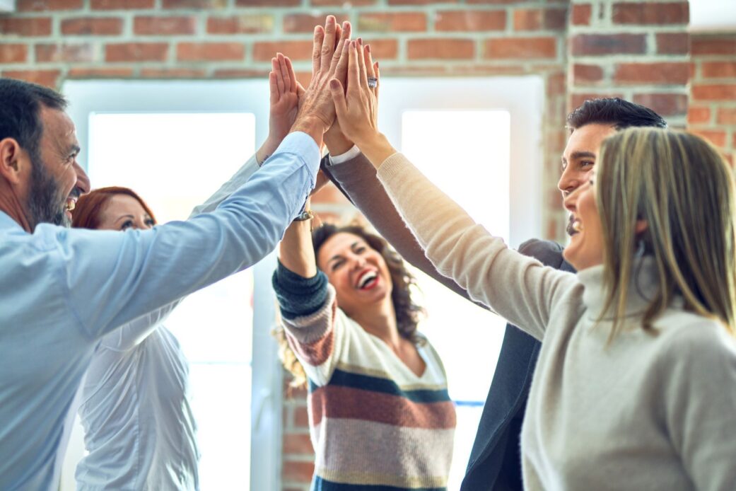 Sicher in das Vorstellungsgespräch – Mit dem neuen Seminar Bewerbungstraining Gesprächsführung, Rhetorik und Kommunikation verbessern